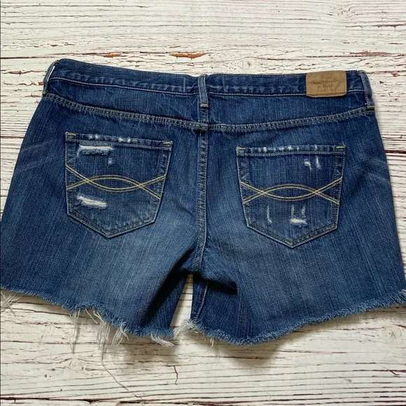 Abercrombie &amp; Fitch Denim Cut Off Jean Shorts Sz 8