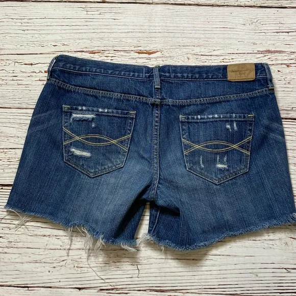 Abercrombie &amp; Fitch Denim Cut Off Jean Shorts Sz 8