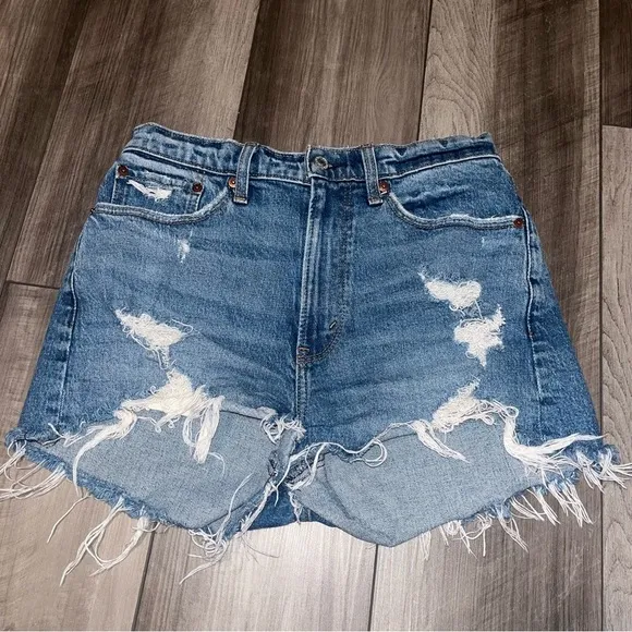 Abercrombie &amp; Fitch, The Moms Shorts High Rise, Curve Love, Size 4
