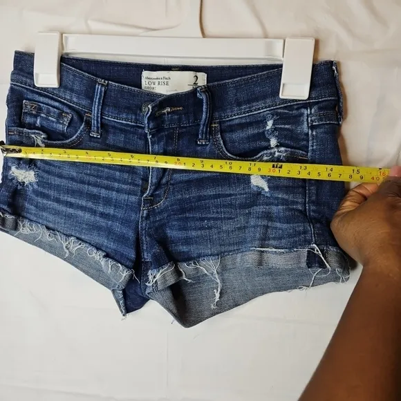 Abercrombie Fitch Annie Distressed Low Rise Y2K Micro Mini Shorts Denim Size 2