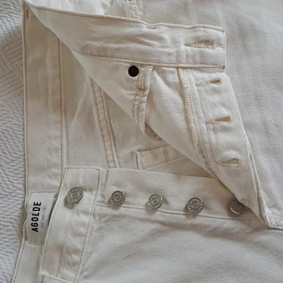 Agolde Womens Parker Short Ivory Distressed Denim Shorts Raw Hem Size 29