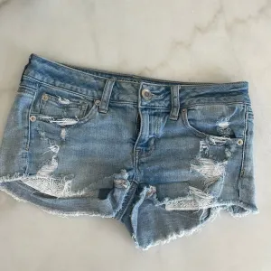 American eagle denim shorts