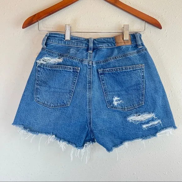 American Eagle Women’s Ripped Highest Rise Mom Denim Shorts/Sz:0/NEW