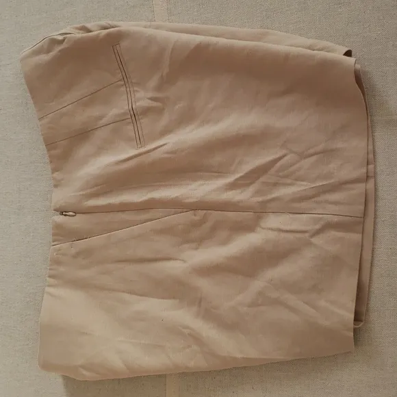 Ann Taylor Shorts Womens 10 Linen Blend High Rise Dressy Neutral Travel Swiftie