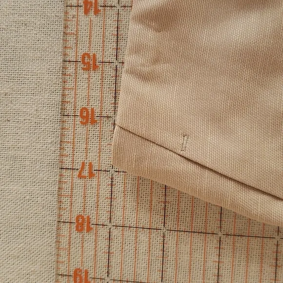 Ann Taylor Shorts Womens 10 Linen Blend High Rise Dressy Neutral Travel Swiftie