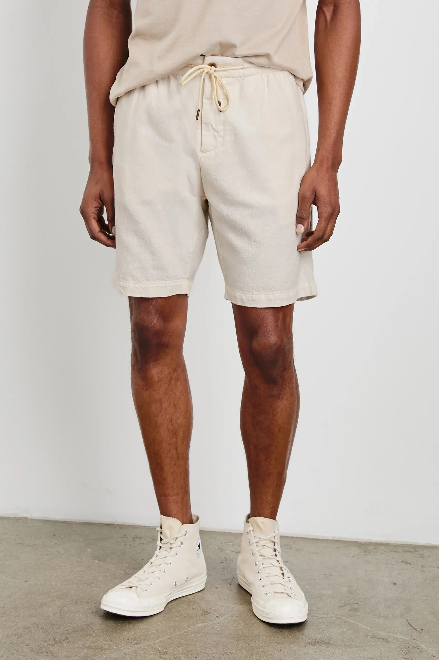 Archer 6 Drawstring Short