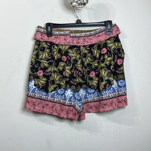 (B5) AGUA BENDITA SOPHIE SHORTS High-waisted shorts prints. Multi colour, size L