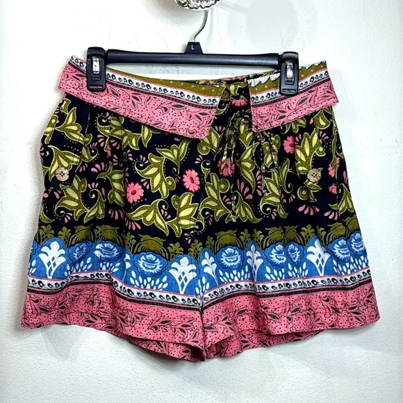 (B5) AGUA BENDITA SOPHIE SHORTS High-waisted shorts prints. Multi colour, size L