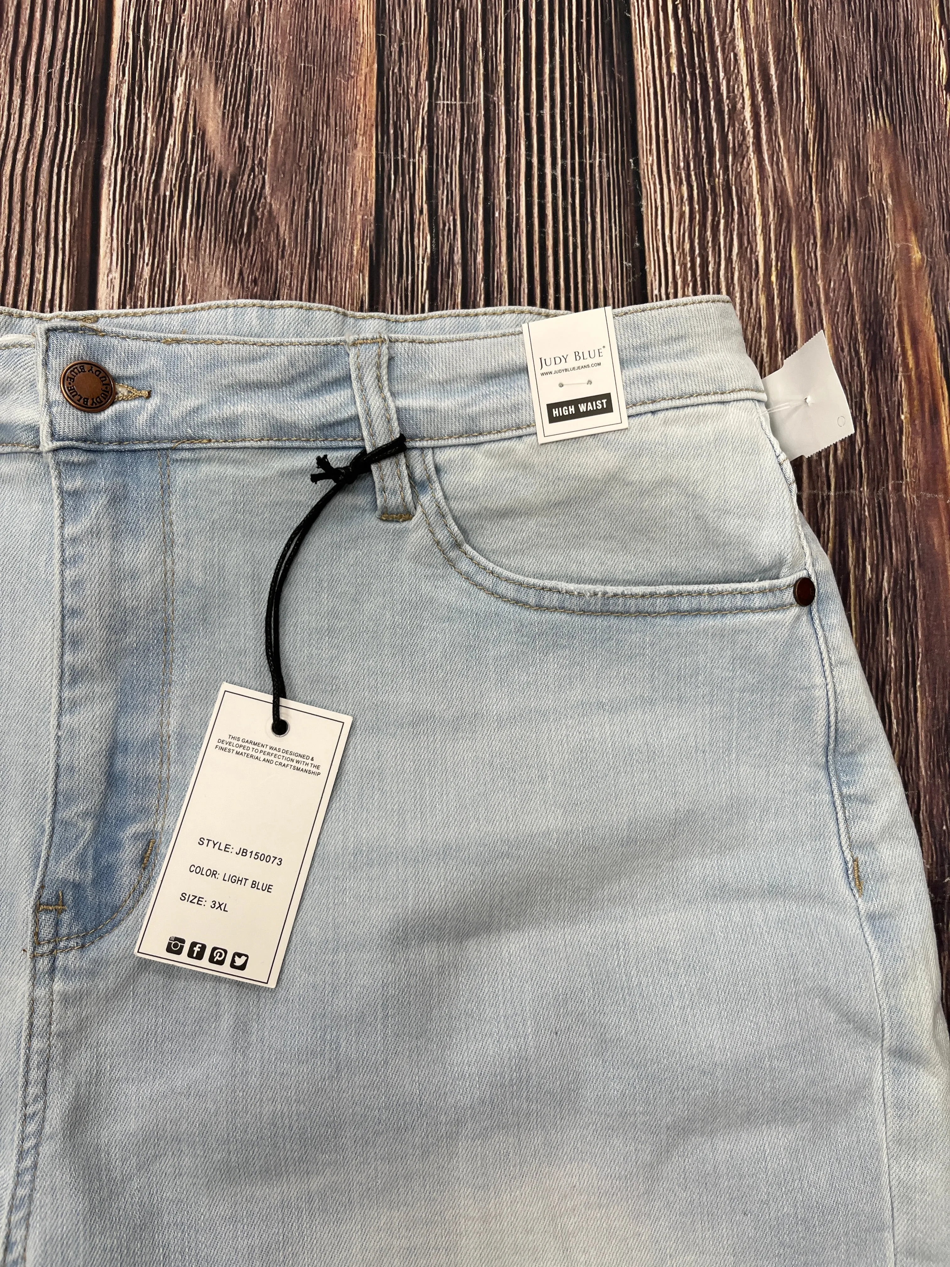Blue Denim Shorts Judy Blue, Size 3x