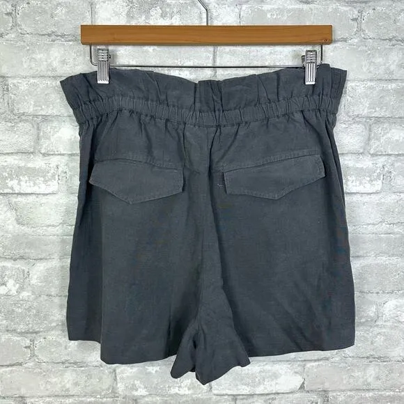 Club Monaco Anreannah Shorts Size 10 Charcoal Grey Paperbag Waist Minimalist NWT