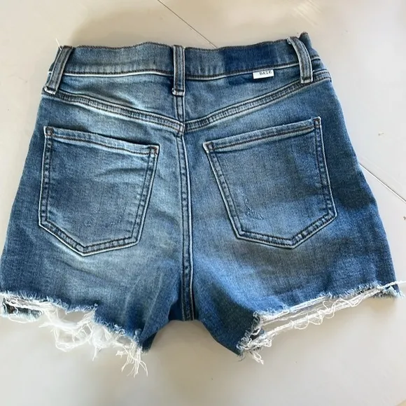 Daze size 25 Denim Jean Cut Off Shorts
