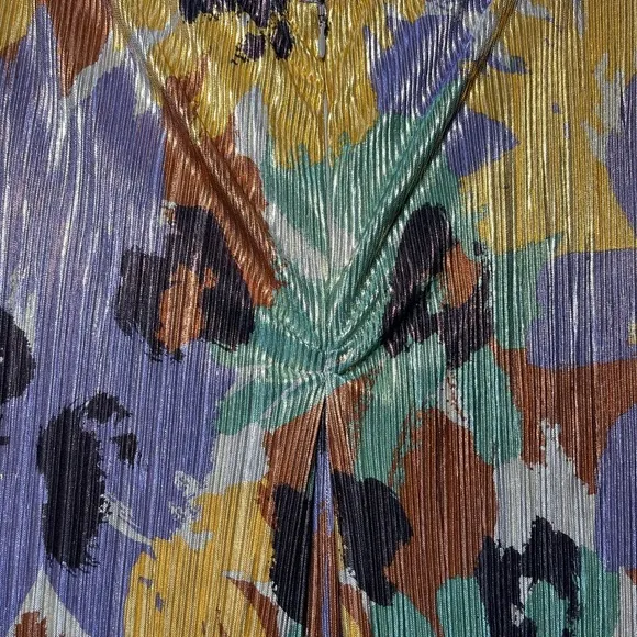 Eve Gravel Women’s colorful floral shimmery long Maxi skirt in size M