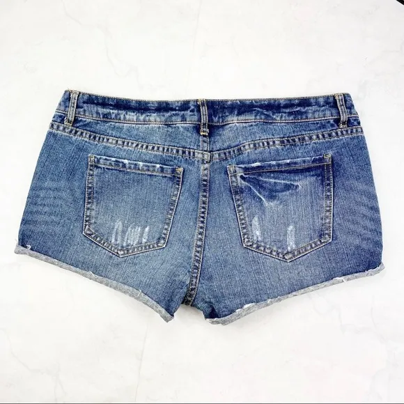 [F21] Flirty Bandana Print Shorts
