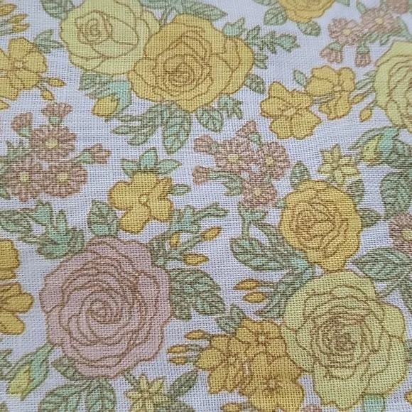 Faithfull the Brand Celia Floral Print Belted Shorts Linen Yellow NWT Size XS