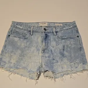 Frame Denim Le Grand Garcon Acid Wash Blue Jean Shorts with Frayed Hem Size 28