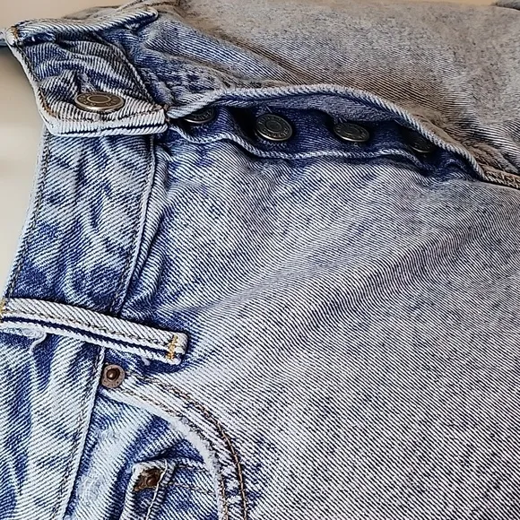 Grlfrnd Helena Short Women's Light Blue Denim Shorts Size 28