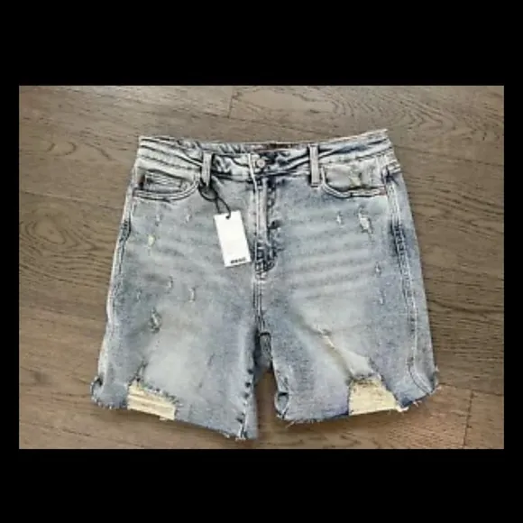 Judy Blue Women Shorts Distressed High Rise Denim Stretch My First Boyfriend XL