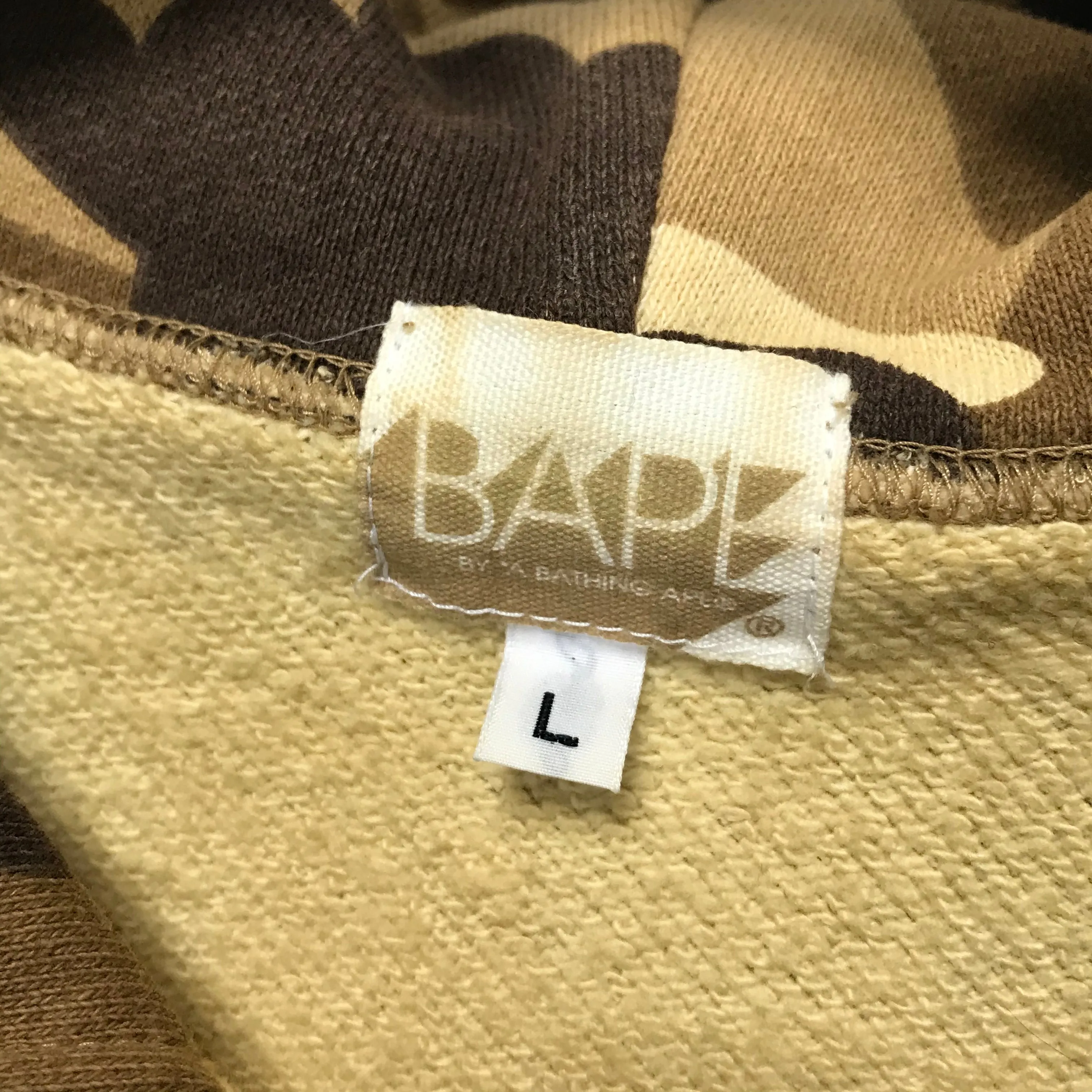 [L] A Bathing Ape Bape Camo Sleeveless Zip Up Hoodie Brown