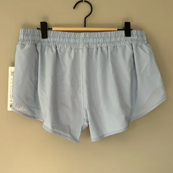 Lululemon Hotty Hot‎ Shorts Sz 12 NWT