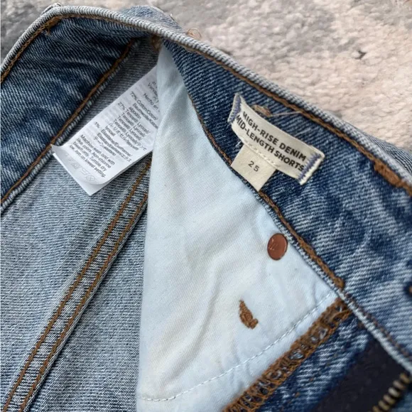 Madewell High-rise denim Mid-length shorts, SZ 25 in Bingley Wash