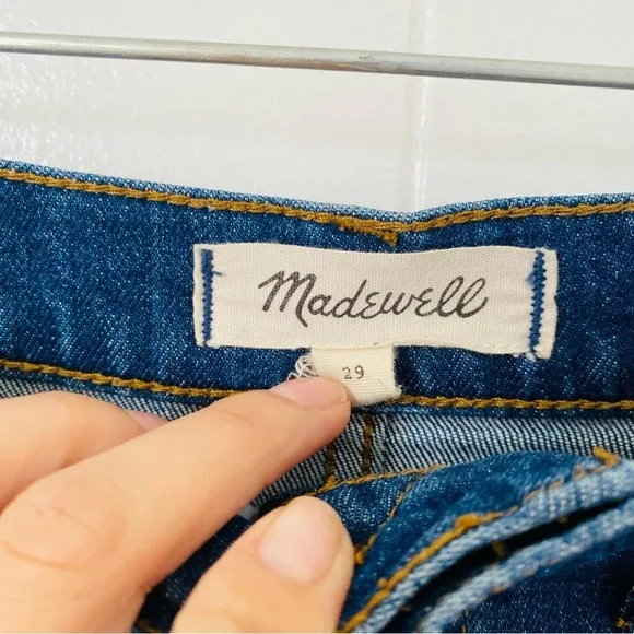 Madewell High-Rise Denim Shorts in Glenoaks Wash: Cutoff Edition Size 29​​​