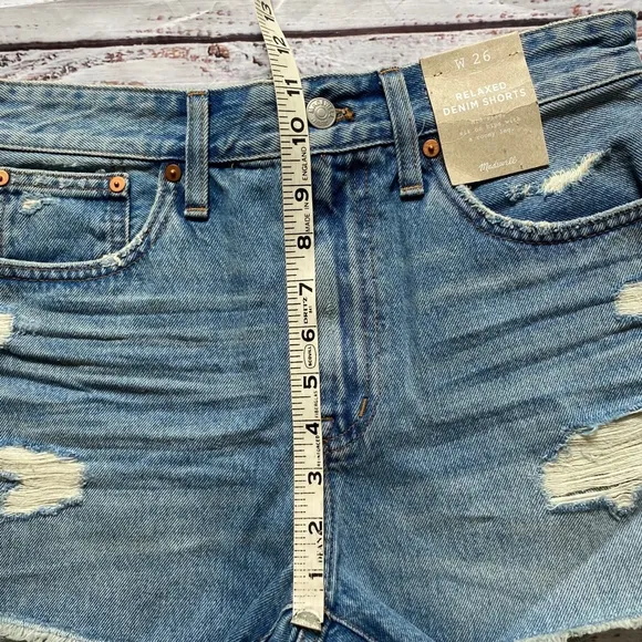 Madewell Relaxed Denim Raw Hem Distressed Shorts 26 NWT