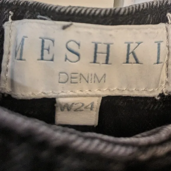 Meshki Denim Kirra Black High Rise Frayed Shorts. Size 24