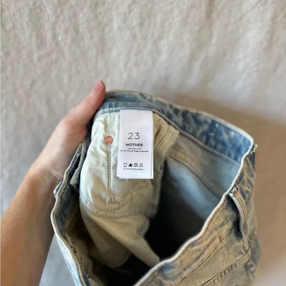 MOTHER The Tripper Cutoff Fray Shorts