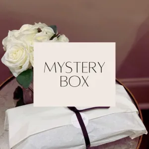 MYSTERY BOX - 3 ITEMS