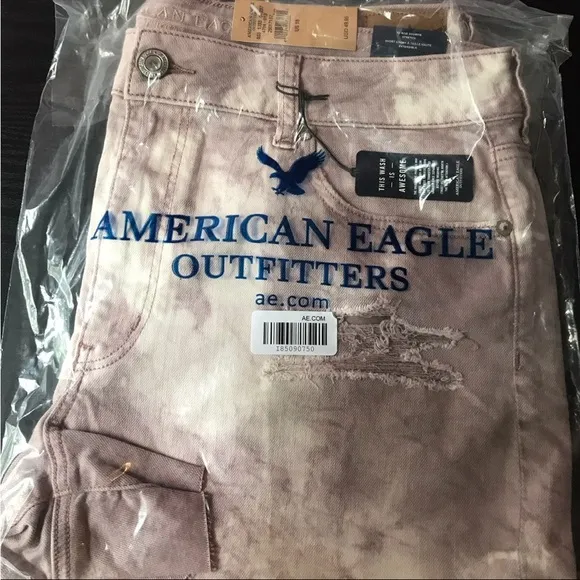 New American Eagle Women’s Distressed Hi Rise Denim Shorts - 18