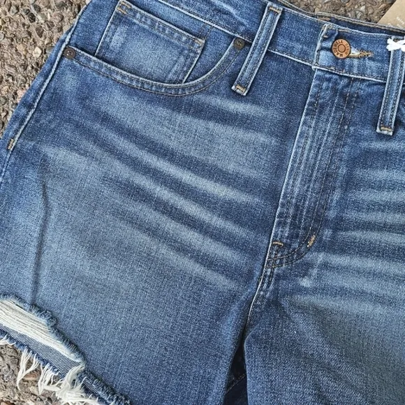 NEW! MADEWELL The Perfect Denim Shorts.