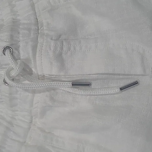 NWOT Athleta Cabo Linen Shorts