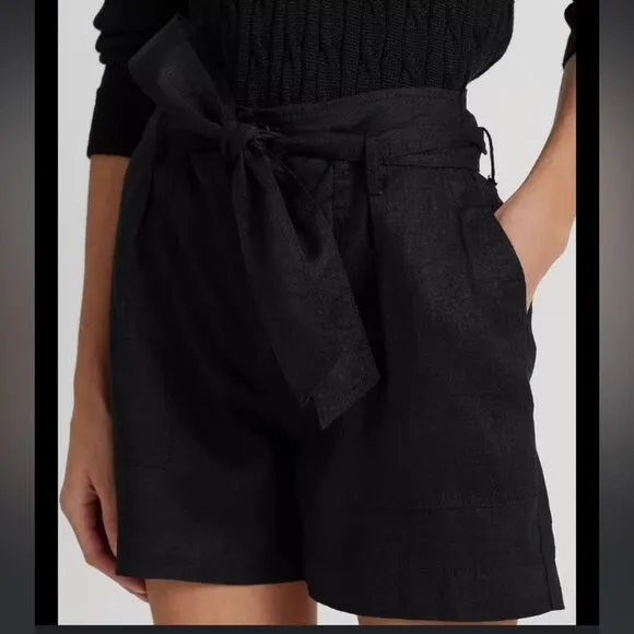 NWT LAUREN Ralph Lauren Belted Linen Shorts in Black. Size 6