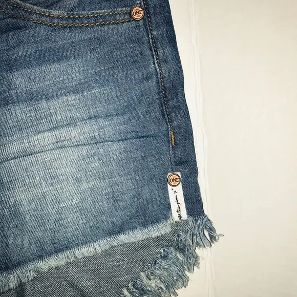 NWT One Teaspoon Sealegs Denim Outlaw Shorts