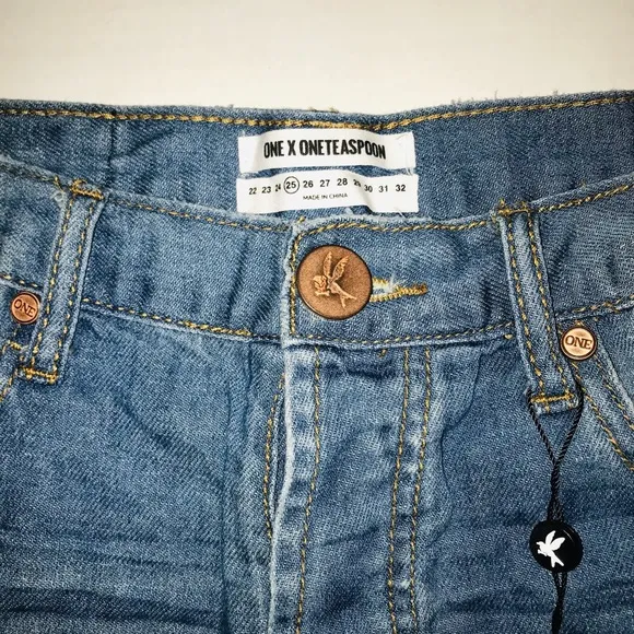 NWT One Teaspoon Sealegs Denim Outlaw Shorts