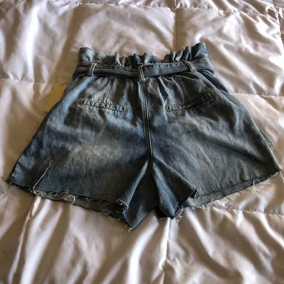 NWT Paperbag High Waisted Denim Cutoff Shorts
