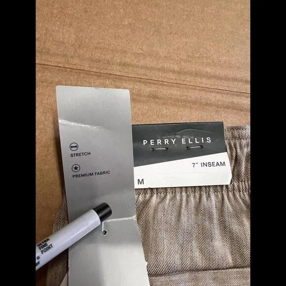 NWT Perry Ellis Women’s Linen Shorts $70 (M) Adjustable 7” High‎ Rise Stretch