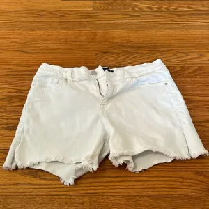 Sanctuary Denim Women’s White Jean Shorts Size 26
