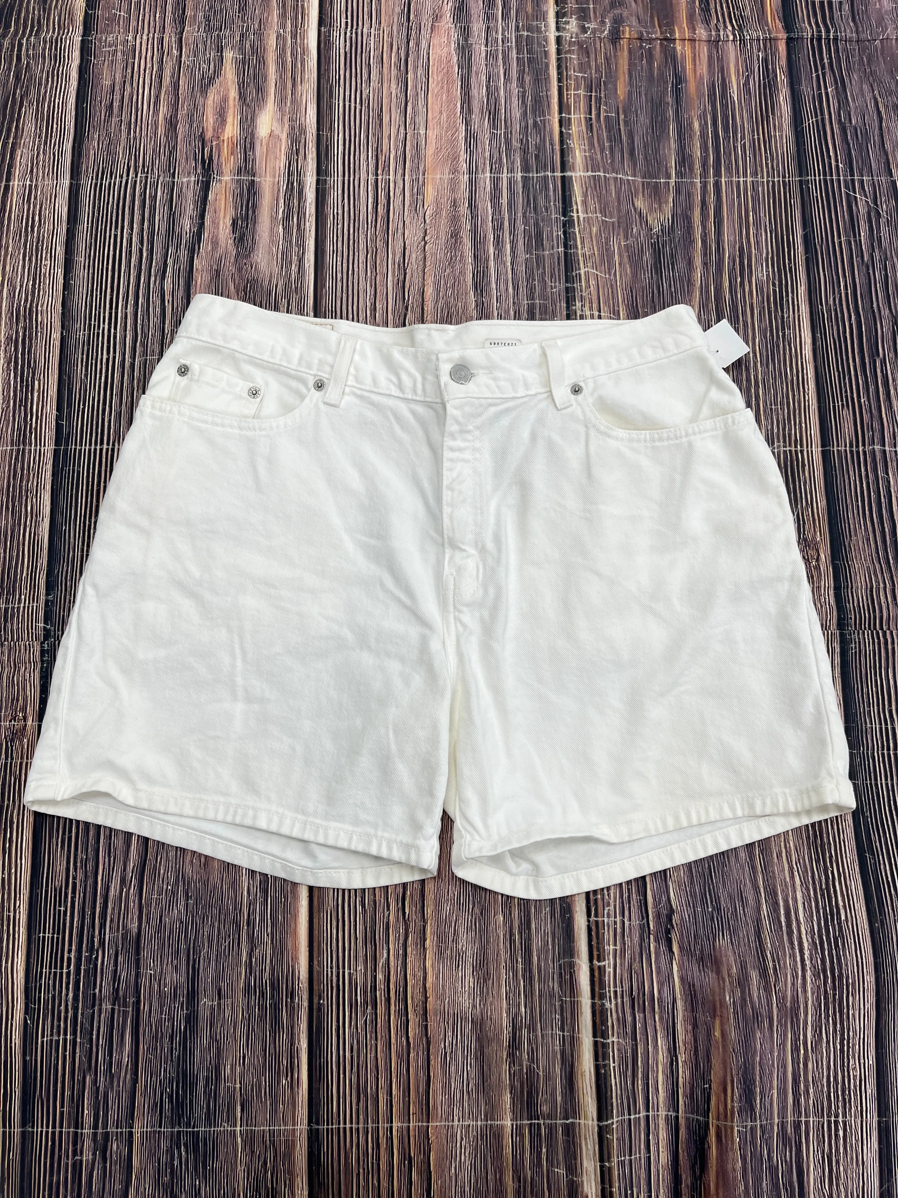 Shorts By Levis  Size: 14