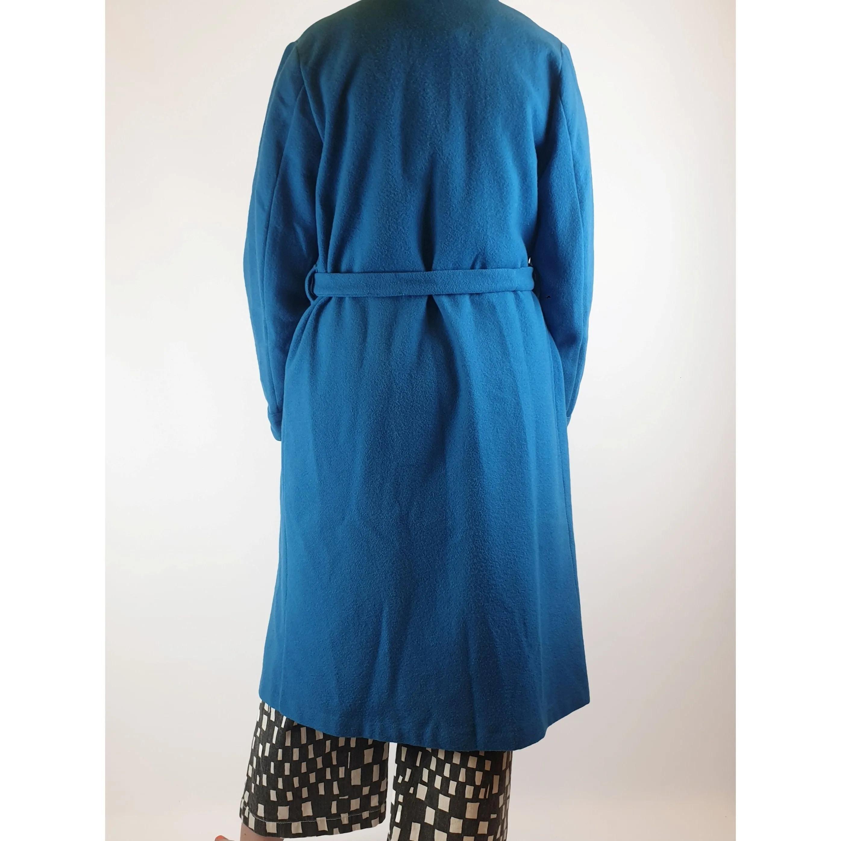 Smartex vintage blue woolen long coat with embroydered collar size M (best fits size 12)