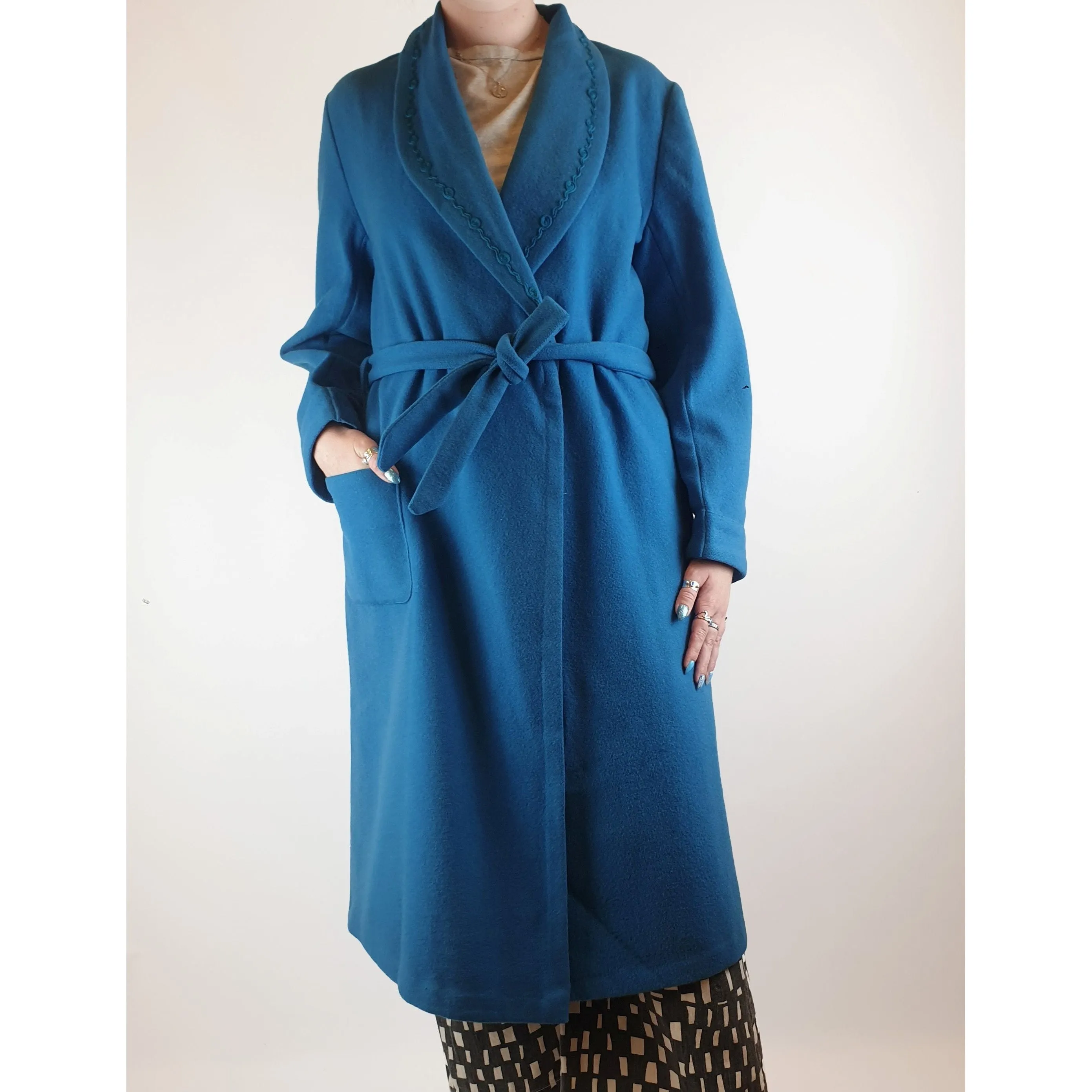 Smartex vintage blue woolen long coat with embroydered collar size M (best fits size 12)
