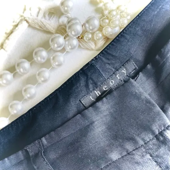 THEORY | 8 | Ruby Black Linen Viscose Lightweight Dress Short Button Cuff Detail