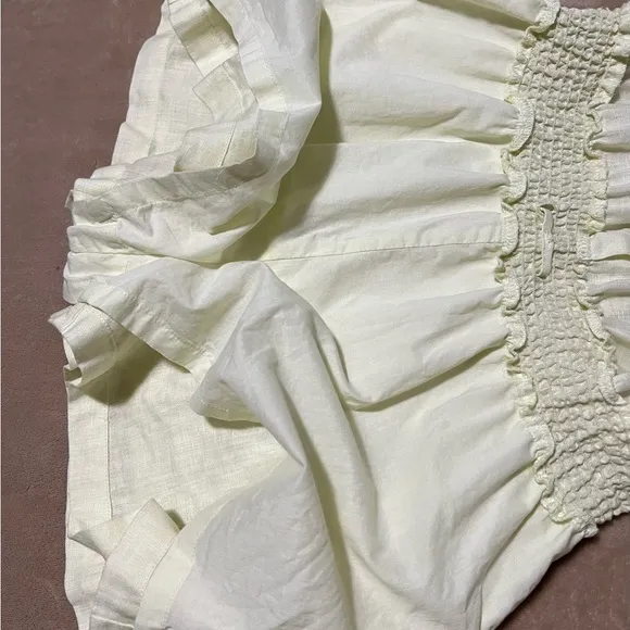 Victoria’s Secret linen romper size 10 yellow