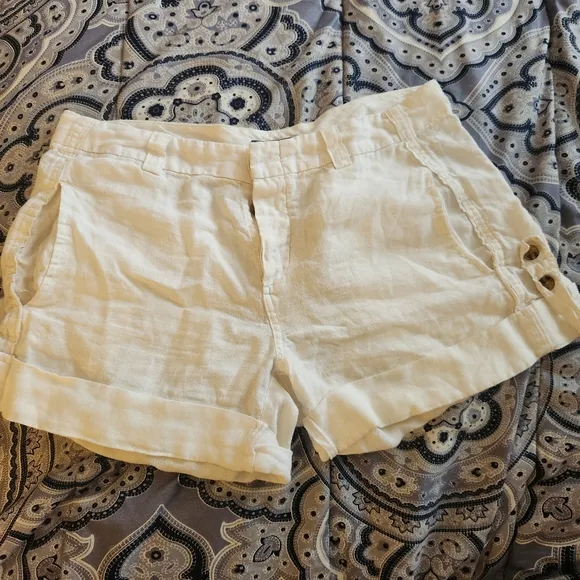 Vince linen shorts size 6