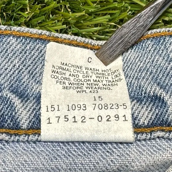 Vintage 90s Levi’s 512 Slim Fit Tapered Leg Denim Jean Shorts CUSTOM MADE