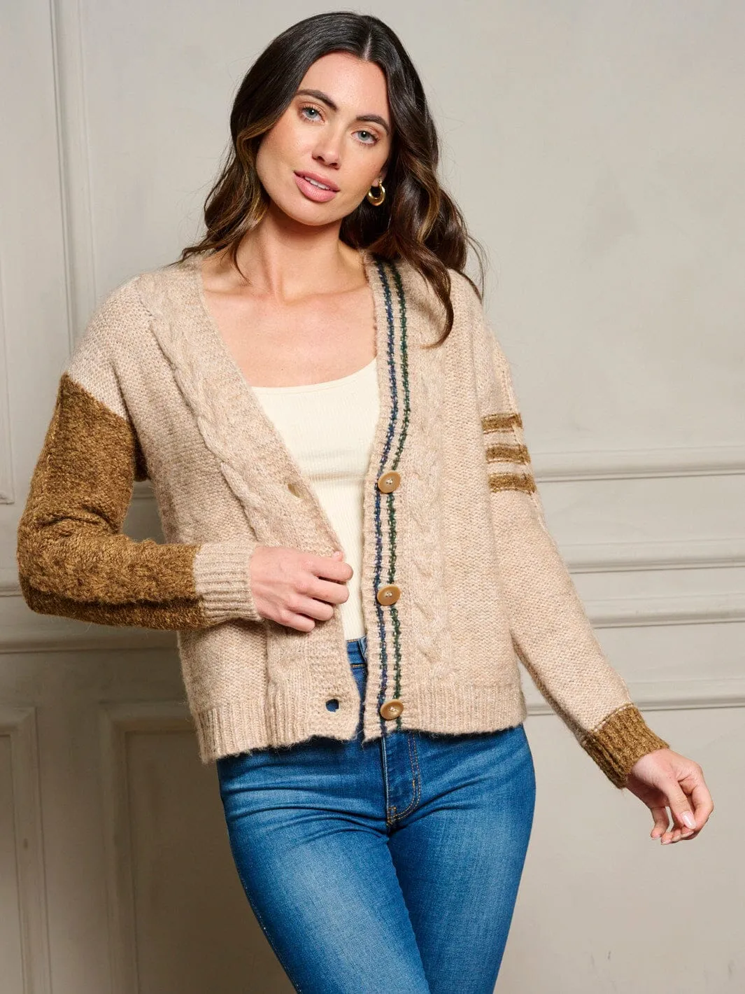 WOMEN'S LONG SLEEVE POCKETS BUTTON UP SWEATER CARDIGAN