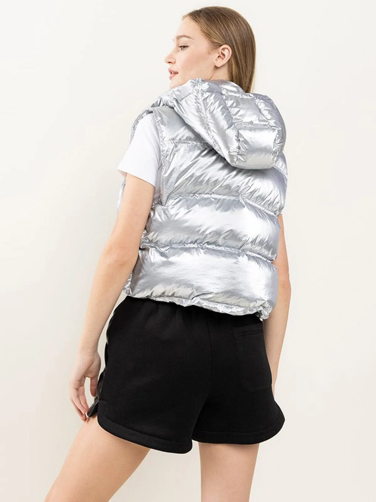 WOMEN'S SLEEVELESS BUTTON UP FRONT POCKETS HOODED METALLIC PUFFER VEST