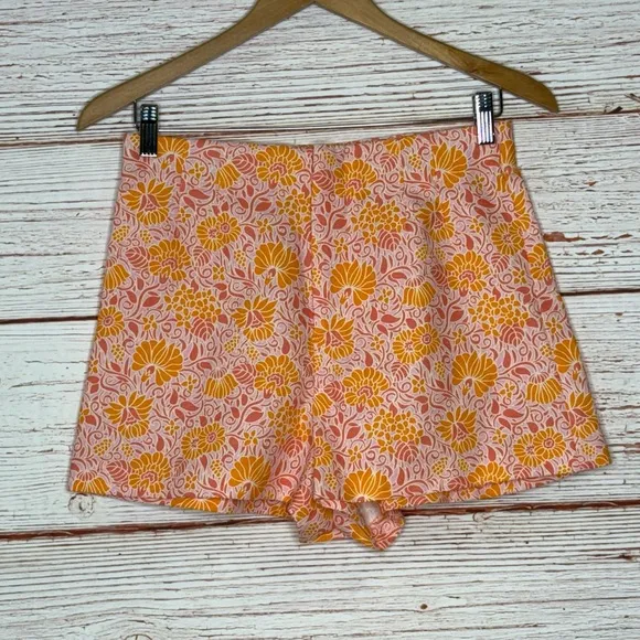 Zara Floral Printed Shorts Sz M