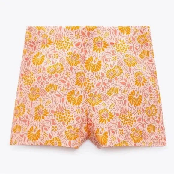 Zara Floral Printed Shorts Sz M