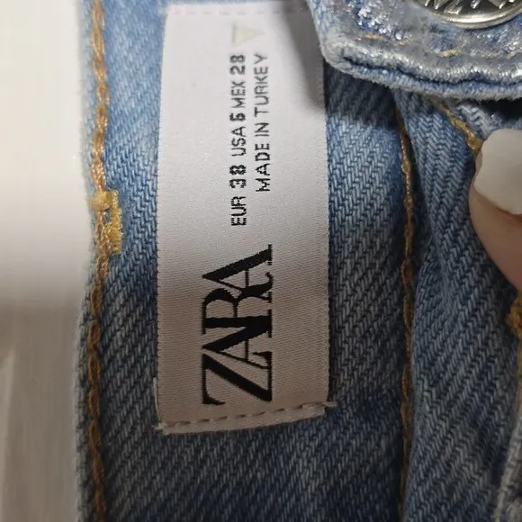 ZARA Womens Size 6 Or 38 High Rise Split Shorts Button Up Silver Denim